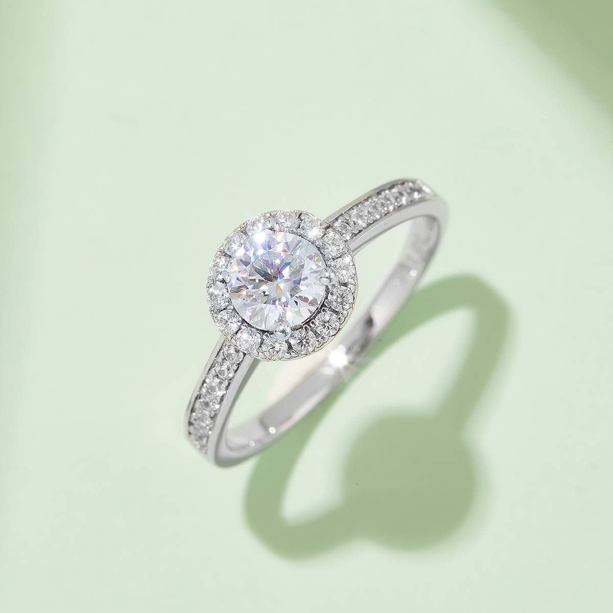 Deluxe round set S925 silver plated platinum Moissanite women's ring 50 points D-grade